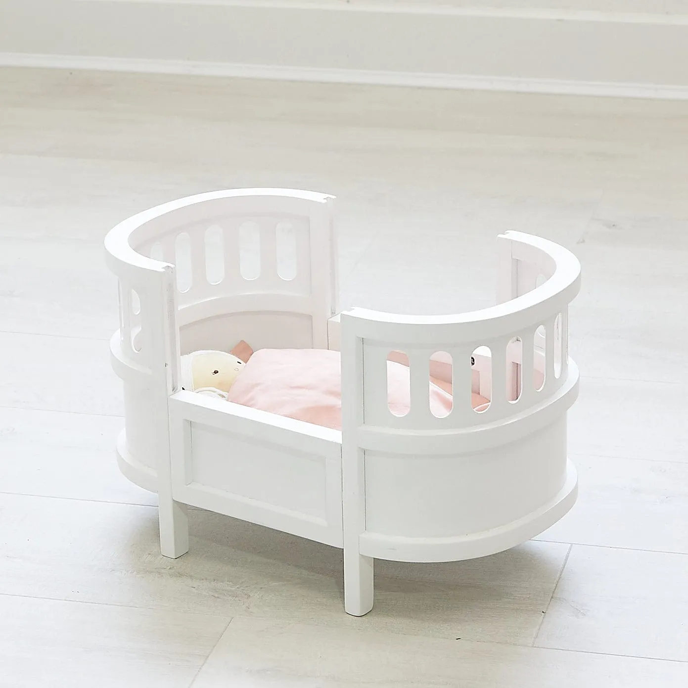 Celeste Cot, Celeste High Chair & Doll Bedding Bundle