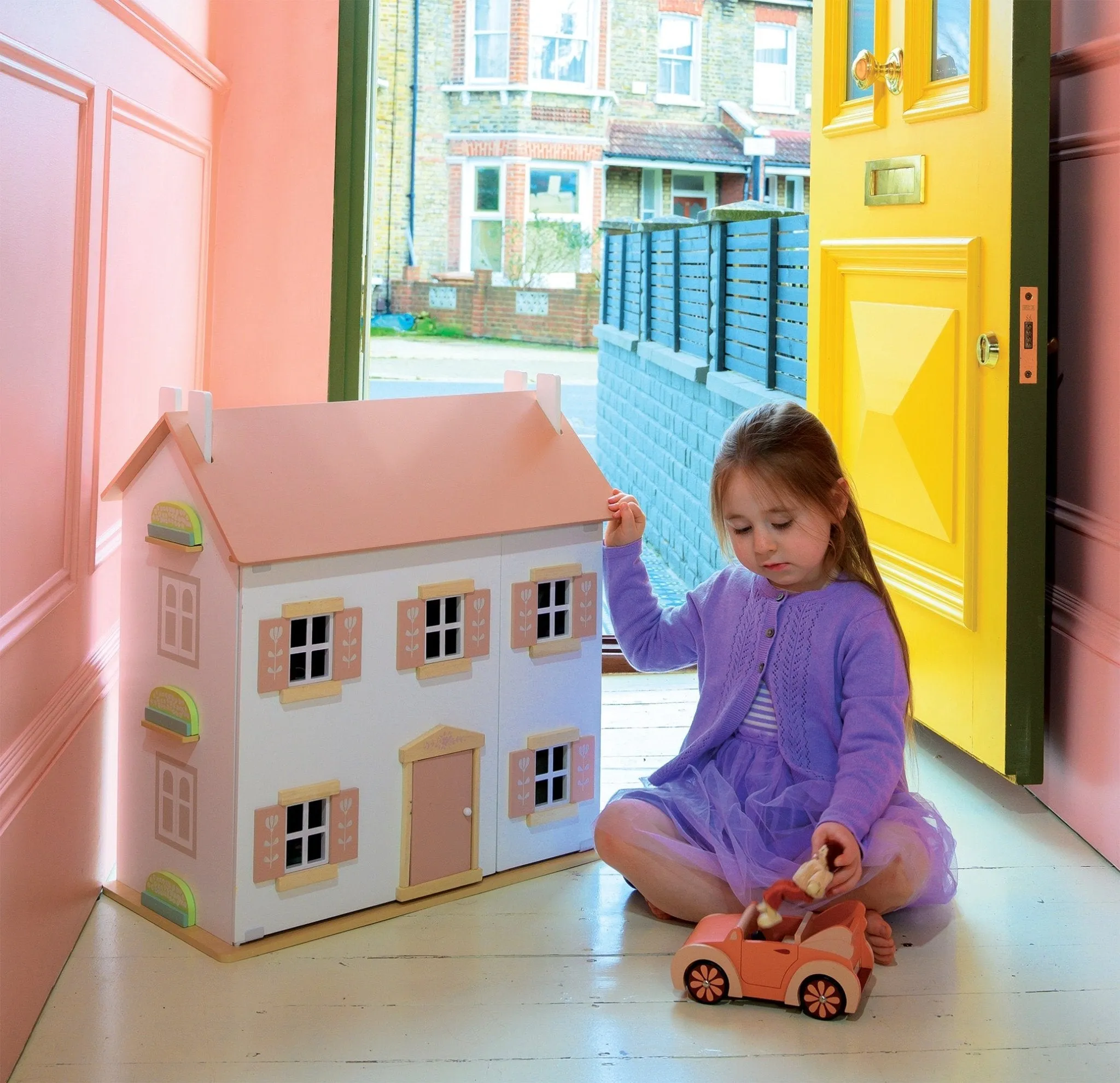 Clover Dollhouse