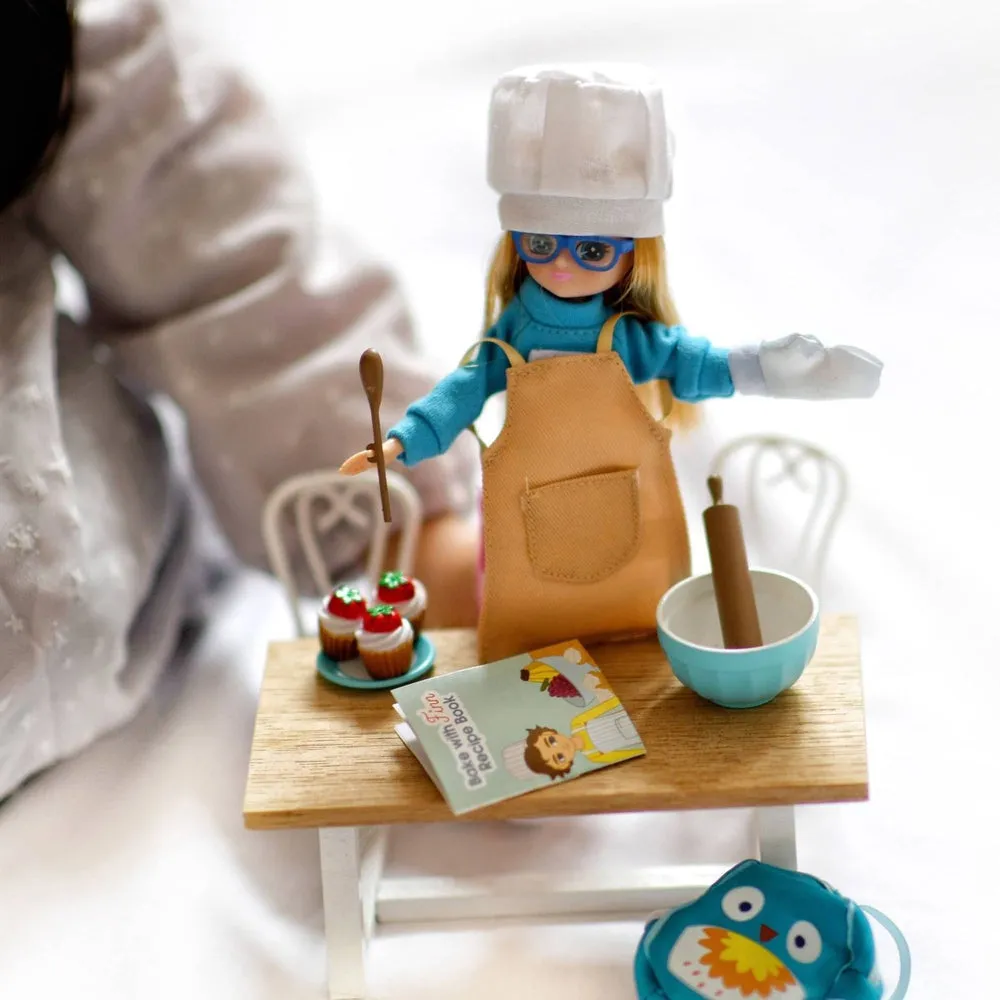 Lottie doll cake bake outfit