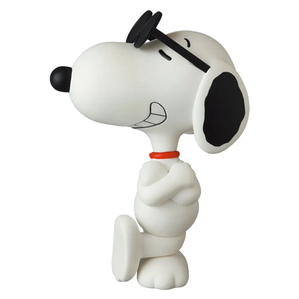 Sunglasses Snoopy (1971 Ver.) Vinyl Collectible Doll by Medicom Toy